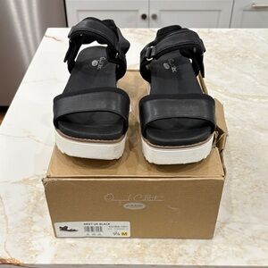 Dr. Scholl's Black Sandals with White Soles